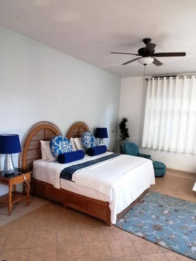 Casa De Luz Otel Guadalajara Dış mekan fotoğraf